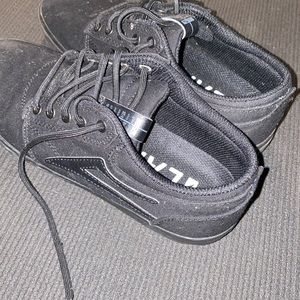Lightly worn Lakai Griffin skate shoes size 9